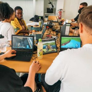 Digitale Erinnerungsarbeit im Kunst-Geschichte-Profil