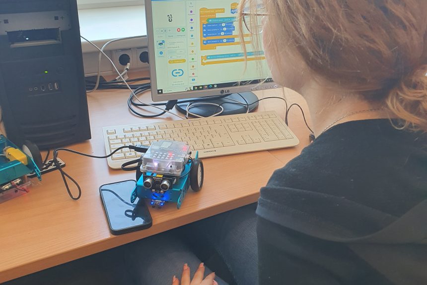 Unknown-1 Kreativ und innovativ – die MINT-Woche mit Schwerpunkt Informatik in Jahrgang 9